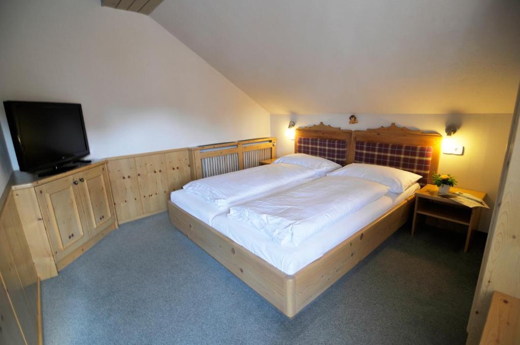 Landgasthof Kirchenwirt Grossraming Habitación foto